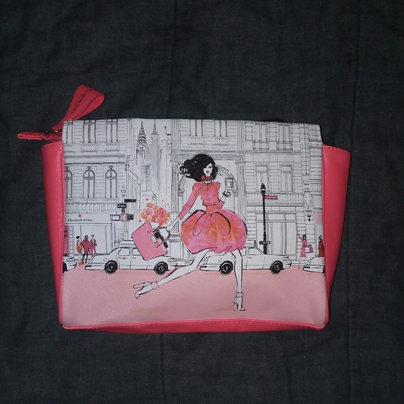 Elizabeth Arden- Makeup Bag - Picture 1 of 5